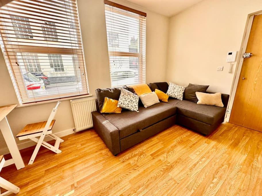 2 Bedroom Apartment In Se13 Londres Exterior foto