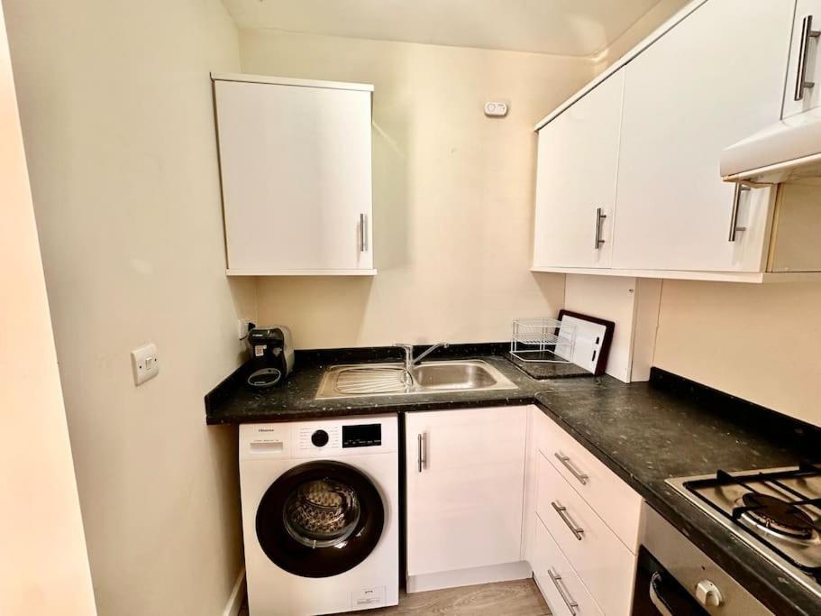 2 Bedroom Apartment In Se13 Londres Exterior foto